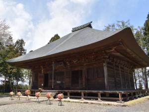 湯川村勝常寺の写真